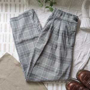 H&M | Divided | Tapered Trouser Plaid